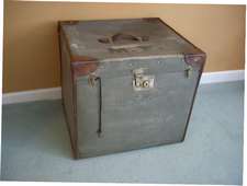 A Victorian 'cube' trunk