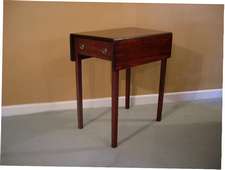 A small 19thC pembroke table