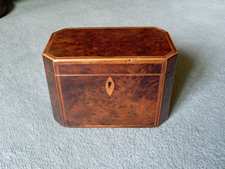 A Regency yew wood caddy