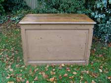 A 19thC french shop counter desk