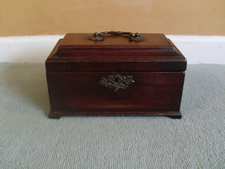 A Geo III tea caddy