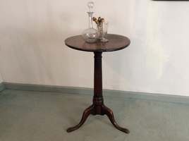 A country oak tripod table