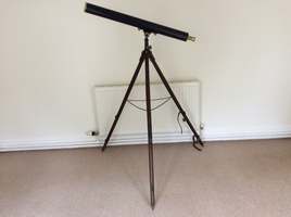 A Broadhurst and Clarkson telescope