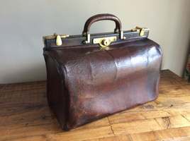 A Moynat Paris Gladstone bag